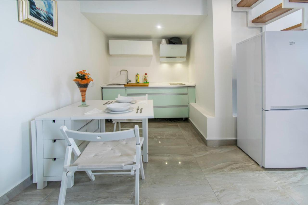 Studio Mateja Пиран Экстерьер фото